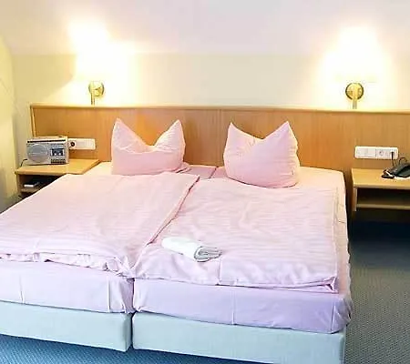Apartmenthaus Vier Jahreszeiten Putbus