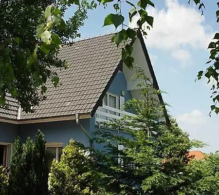 Aparthotel Apartmenthaus Vier Jahreszeiten Putbus