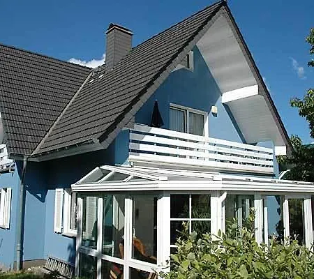 Apartmenthaus Vier Jahreszeiten Putbus